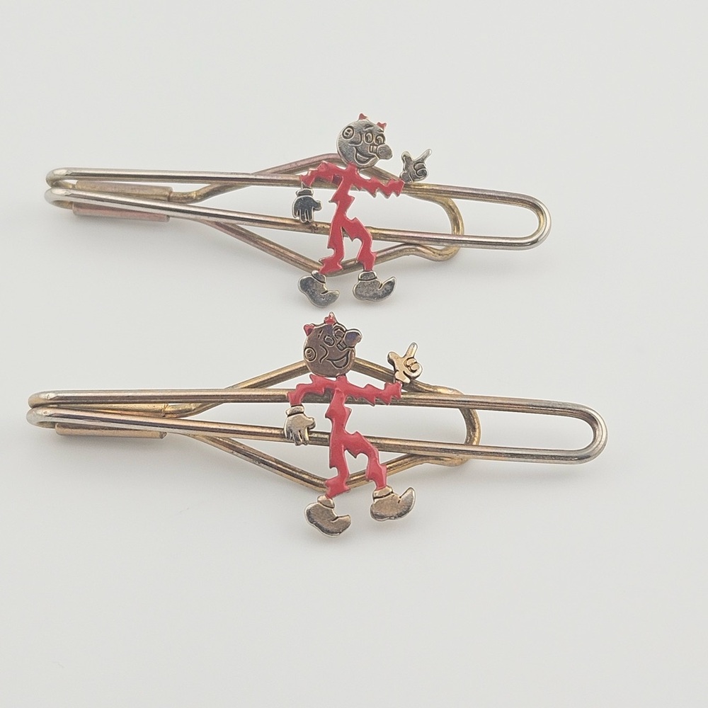 Vintage Reddy Kilowatt Tie Clips and 1 Cuff Link Collectibles